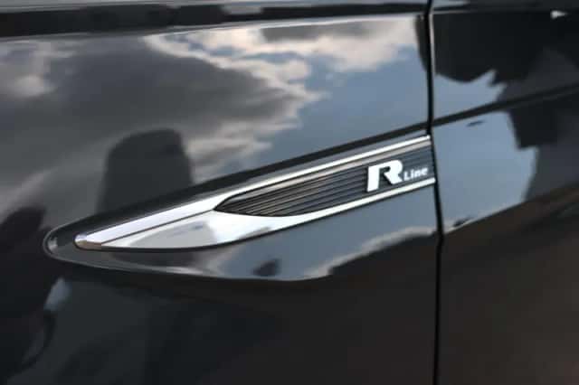 Volkswagen Polo (2018) thumbnail 2