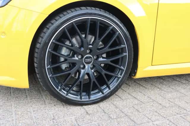 Audi TT (2016) thumbnail 4