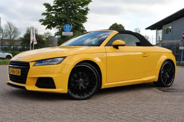Audi TT (2016) thumbnail 5