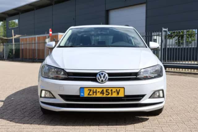 Volkswagen Polo (2019) thumbnail 6