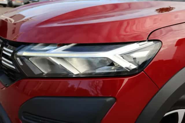 Dacia Sandero (2021) thumbnail 5