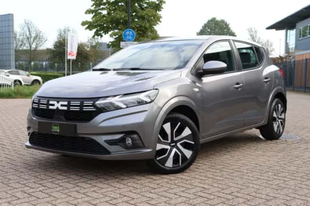 Dacia Sandero (2024) thumbnail 1