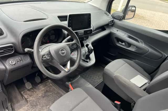 Opel Combo (2021) thumbnail 4