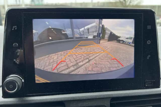 Opel Combo (2021) thumbnail 6