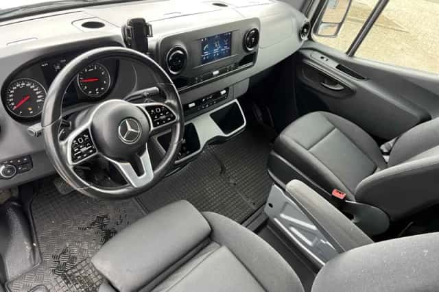 Mercedes-Benz Sprinter (2020) thumbnail 4