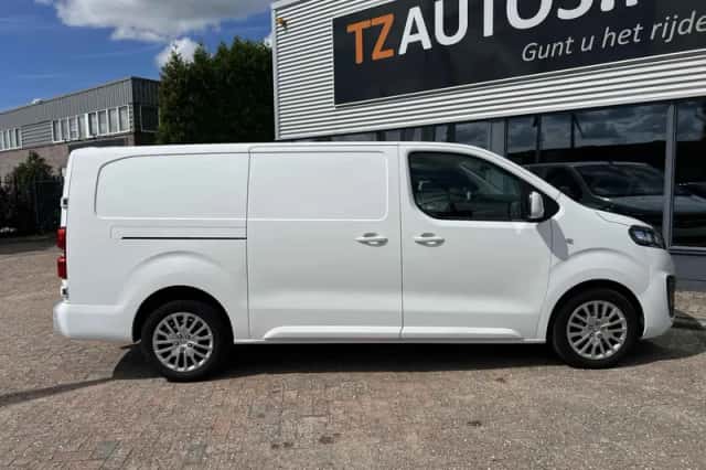 Opel Vivaro (2021) thumbnail 2