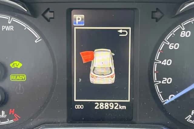 Toyota Yaris (2018) thumbnail 5