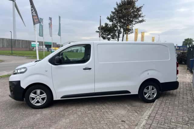 Citroën Jumpy (2022) thumbnail 2