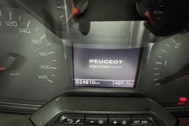Peugeot Partner (2023) thumbnail 5