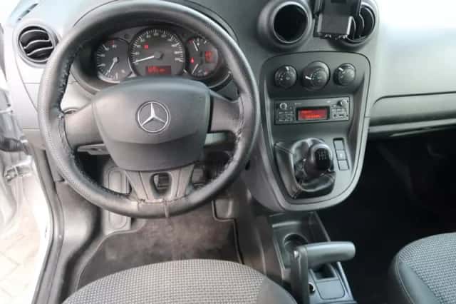 Mercedes-Benz Citan (2013) thumbnail 4