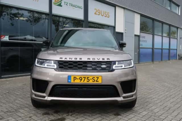 Land Rover Range Rover Sport (2022) thumbnail 2