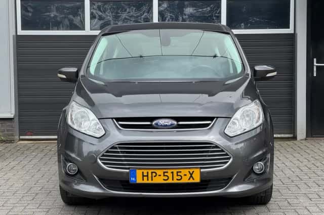 Ford C-Max (2015) thumbnail 2