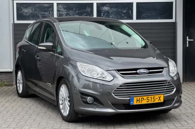 Ford C-Max (2015) thumbnail 3