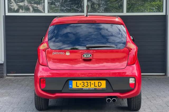 Kia Picanto (2014) thumbnail 5