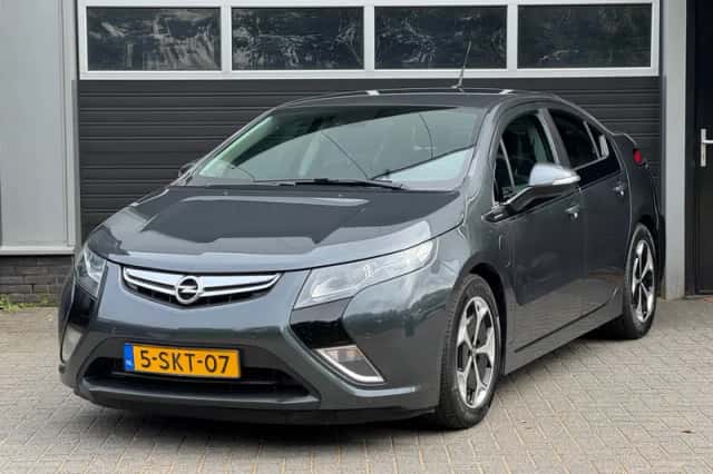 Opel Ampera (2013) thumbnail 1