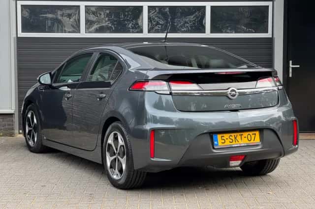 Opel Ampera (2013) thumbnail 6
