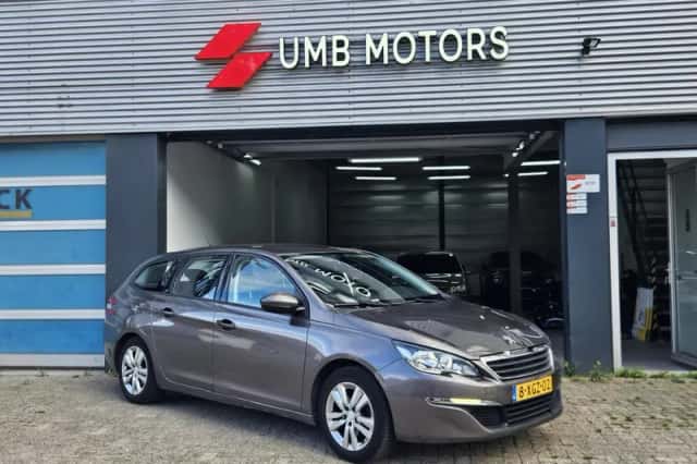 Peugeot 308 (2014) thumbnail 1