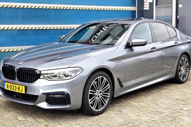 BMW 5-Serie (2018) thumbnail 1