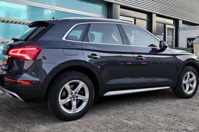 Audi Q5 (2017) thumbnail 6