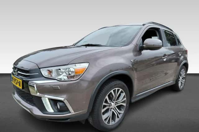 Mitsubishi ASX (2018) thumbnail 1