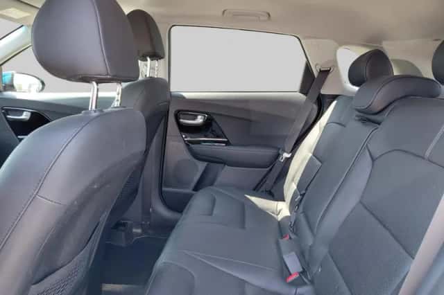 Kia Niro (2022) thumbnail 6