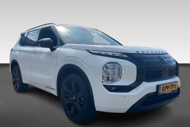 Mitsubishi Outlander (2026) thumbnail 2