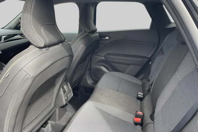 Mitsubishi Grandis (2026) thumbnail 6