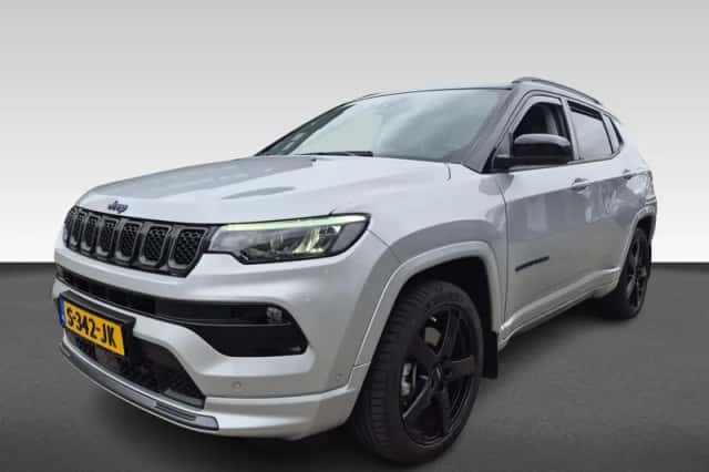 Jeep Compass (2022) thumbnail 1