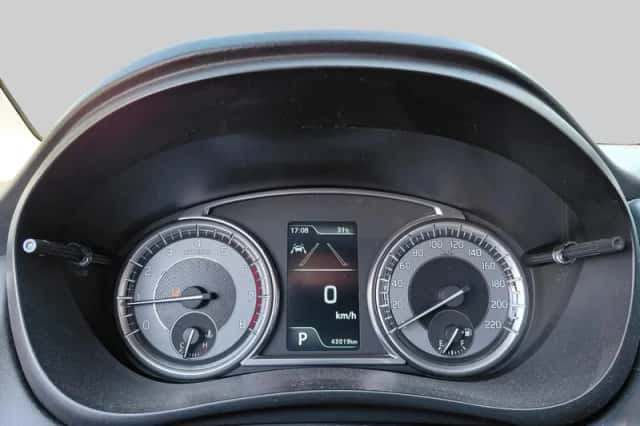 Suzuki S-Cross (2022) thumbnail 6