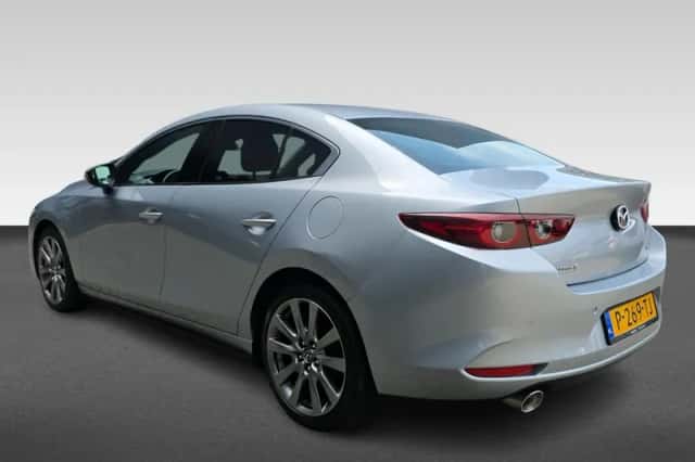 Mazda 3 (2022) thumbnail 3