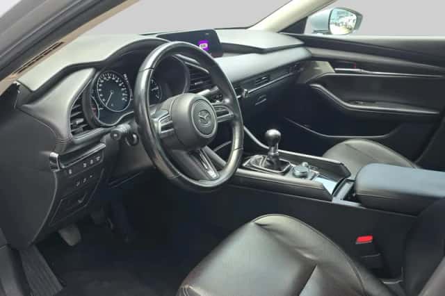 Mazda 3 (2022) thumbnail 4