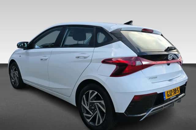 Hyundai i20 (2024) thumbnail 3