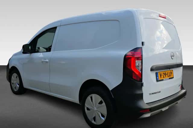 Nissan Townstar (2025) thumbnail 3
