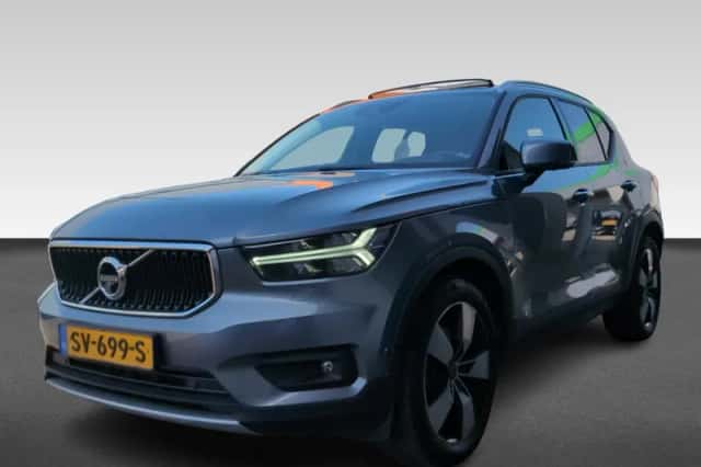 Volvo XC40 (2018) thumbnail 1
