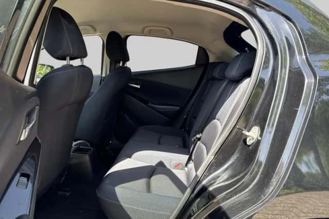 Mazda 2 (2021) thumbnail 6