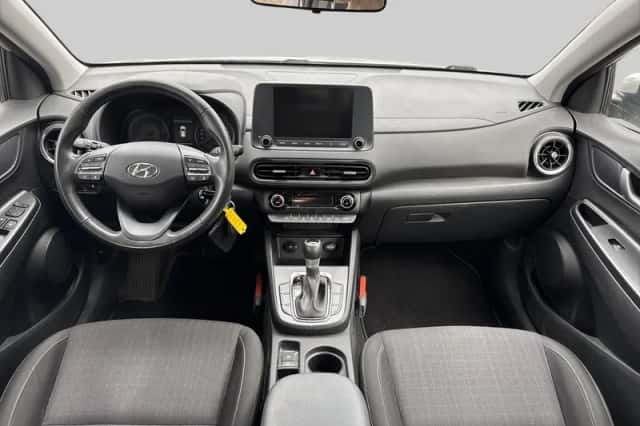 Hyundai Kona (2021) thumbnail 5