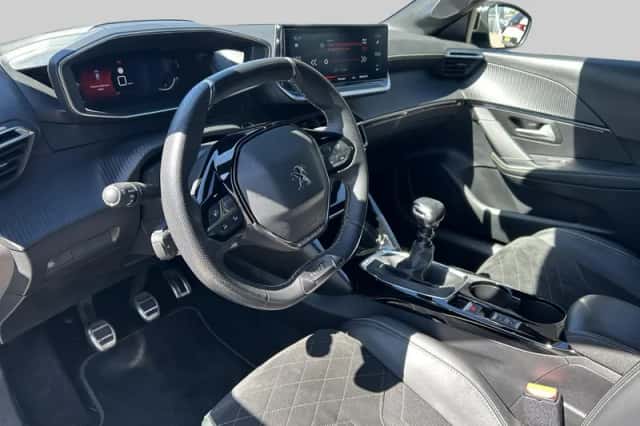 Peugeot 208 (2022) thumbnail 4