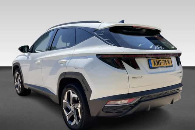 Hyundai Tucson (2023) thumbnail 3