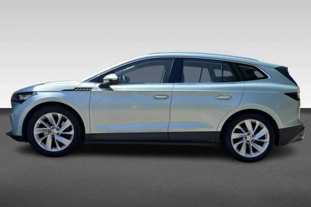 Škoda Enyaq (2021) thumbnail 2