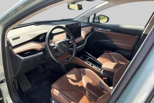 Škoda Enyaq (2021) thumbnail 4