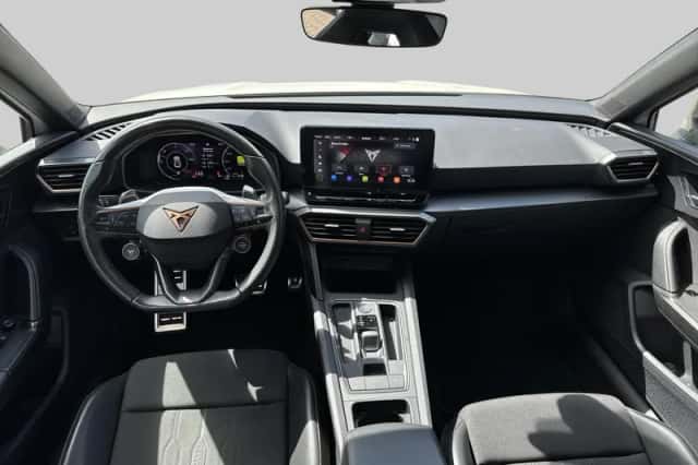 CUPRA Leon (2021) thumbnail 5