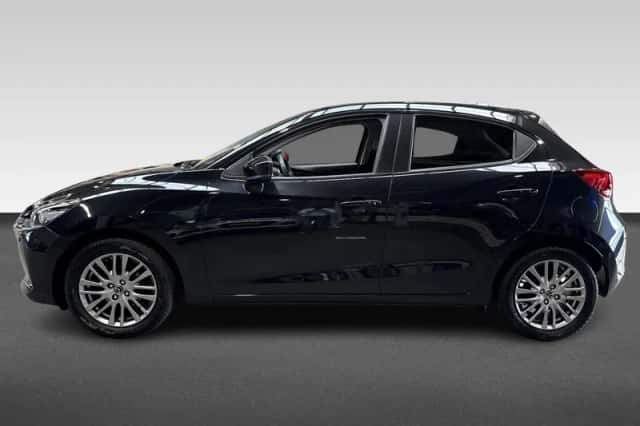 Mazda 2 (2022) thumbnail 2