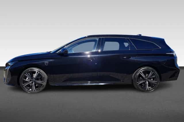 Peugeot 308 (2022) thumbnail 3