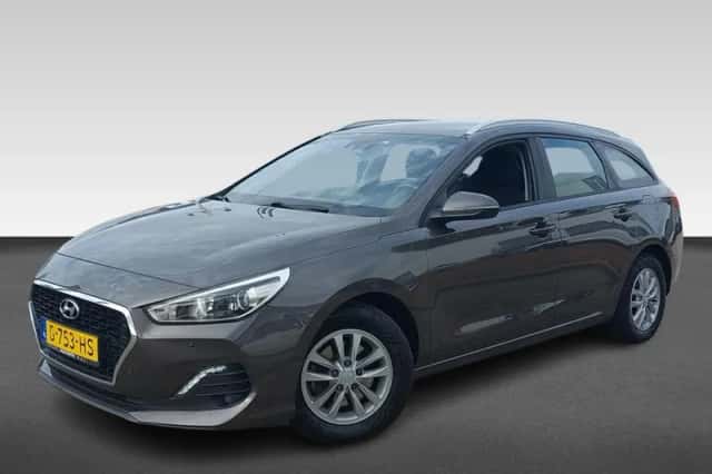 Hyundai i30 (2019) thumbnail 1