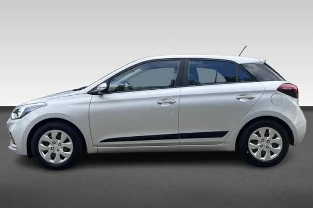 Hyundai i20 (2019) thumbnail 2
