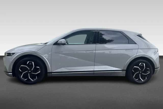 Hyundai Ioniq 5 (2023) thumbnail 2