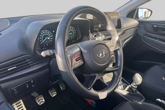 Hyundai Bayon (2022) thumbnail 5