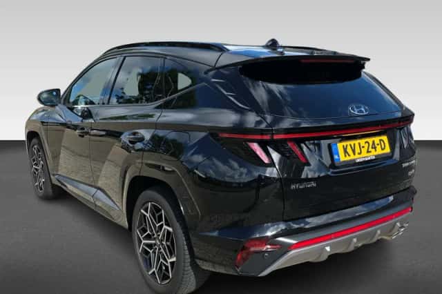 Hyundai Tucson (2021) thumbnail 3