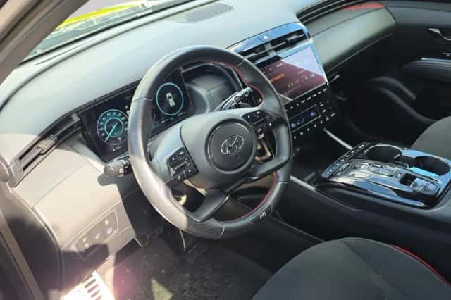Hyundai Tucson (2021) thumbnail 4