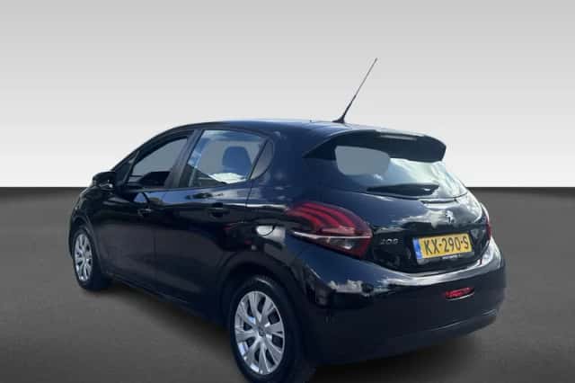 Peugeot 208 (2016) thumbnail 3